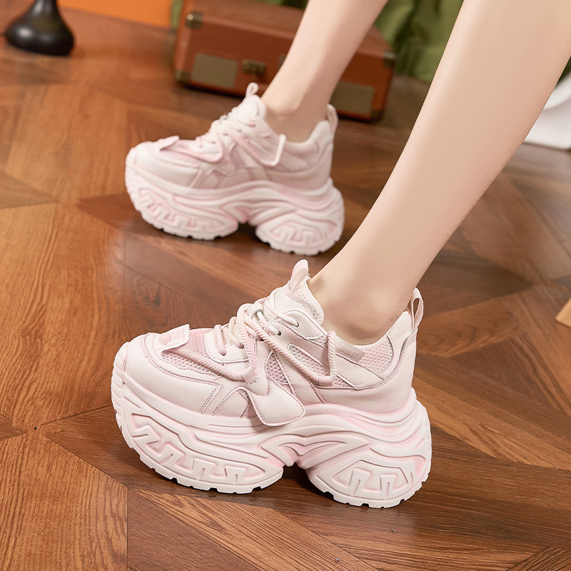 Shoe Brush - Женские летние туфли на скрытой танкетке